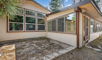 1649 Crown Point Pkwy, Cascade, ID 83611