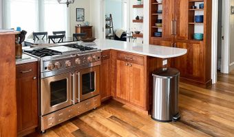 20 Greeley Ave, Bar Harbor, ME 04609