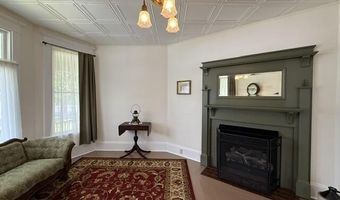 51 Broadway St, Baileyville, ME 04694