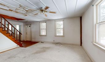 139 Fletcher Rd, Auburn, ME 04210