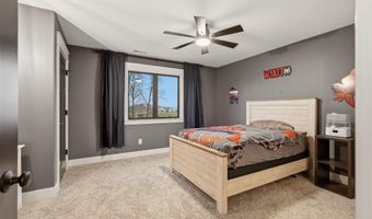 5587 Deer Hollow Rd, Auburn, IN 46706