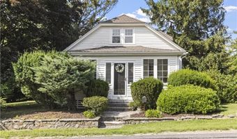 90 Hilltop Rd, East Providence, RI 02914