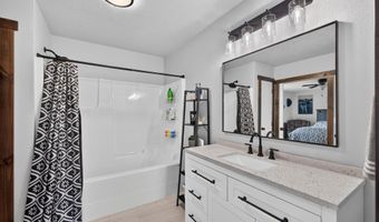 16 Hadley Ln, Blanchard, ID 83804