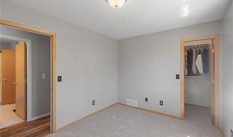 741 Morrison Ave S, Annandale, MN 55302