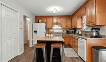 1023 Laurel Lake Dr, Ball Ground, GA 30107