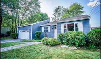 4 Burr Ave, Barrington, RI 02806