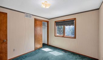 516 Skyline Dr, Cascade, ID 83611