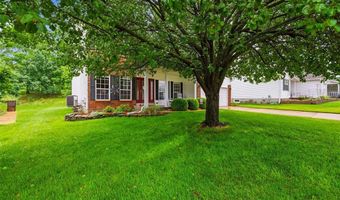614 Whispering Willows Ct, Ballwin, MO 63021