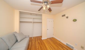 1795 Hideaway Ln, Ann Arbor, MI 48105