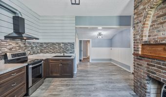 614 Maple St, Auburn, KY 42206