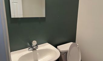 5925 KIRKCALDY Ln, Alexandria, VA 22315