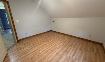 939 S 4th St, Albion, NE 68620