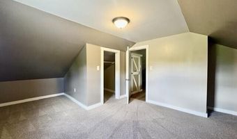 887 Foxes Ridge Rd, Acton, ME 04001
