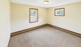 1606 Scenic Heights Rd NE, Alexandria, MN 56308