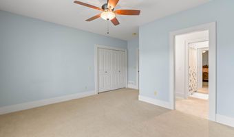 2190 140th St, Ames, IA 50014