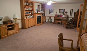 1405 26th St SW, Austin, MN 55912