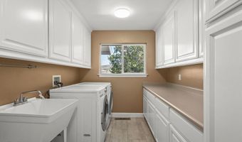 1100 Out-R Way, Gardnerville, NV 89410