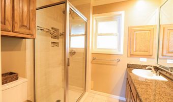 1316 Southwood St, Alice, TX 78332