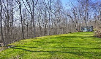 16 N Beech Tree Rd, Brookfield, CT 06804