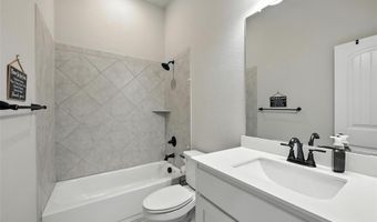 1089 Flagstone Dr, Weatherford, TX 76085
