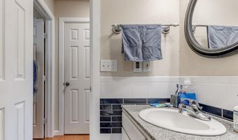 10720 NE 10th St, Midwest City, OK 73130