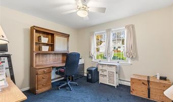 11 Southbury Rd, Cumberland, RI 02864