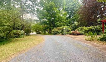 6819 SELKIRK, Bethesda, MD 20817