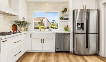 808 Caminito Azul, Carlsbad, CA 92011
