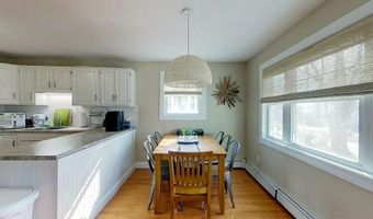 46 Allston Ave, Middletown, RI 02842