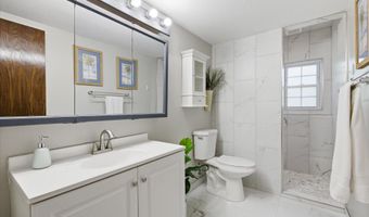 15873 Hayes Trail Ct, Apple Valley, MN 55124