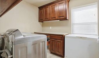 912 Stephanie Ln, Altus, OK 73521