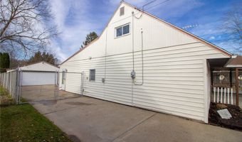 262 Idlewood Rd, Austintown, OH 44515