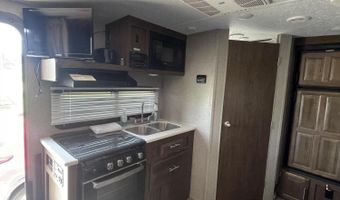 8348 State Highway 5, Ava, MO 65608