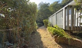 17264 MOUNTAIN Dr, Brookings, OR 97415