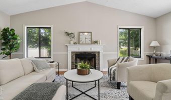 4150 Eagle Head Dr, Columbus, OH 43230