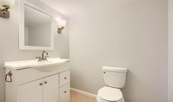 422 MACHIAS Pl, Baltimore, MD 21220