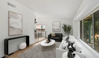 2050 Oak Hill Dr, Escondido, CA 92027