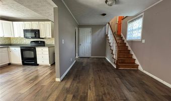 161 Lincoln Hts, Alum Creek, WV 25003