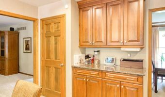 7025 Stonington Rd, Anderson Twp., OH 45230