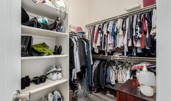 4390 S WHITE Dr, Chandler, AZ 85249