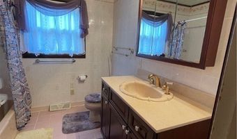 15995 Elbrook St NE, Alliance, OH 44601