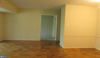 5206 NEWTON St 202, Bladensburg, MD 20710