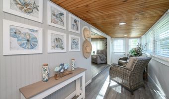 293 Louis Ave, Bayville, NJ 08721