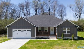317 Creekside Dr, Albertville, AL 35950