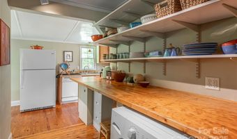 75 Cisco Rd, Asheville, NC 28805