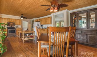 244 Mcmahon Ln, Bakersville, NC 28705