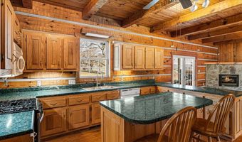 1793 Cherokee Dr, Bean Station, TN 37708