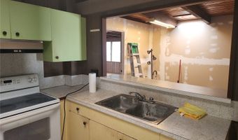 1984 Hoohai St, Pearl City, HI 96782