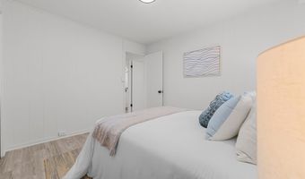 4819 Likini St, Honolulu, HI 96818