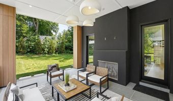 8302 ROBEY Ave, Annandale, VA 22003
